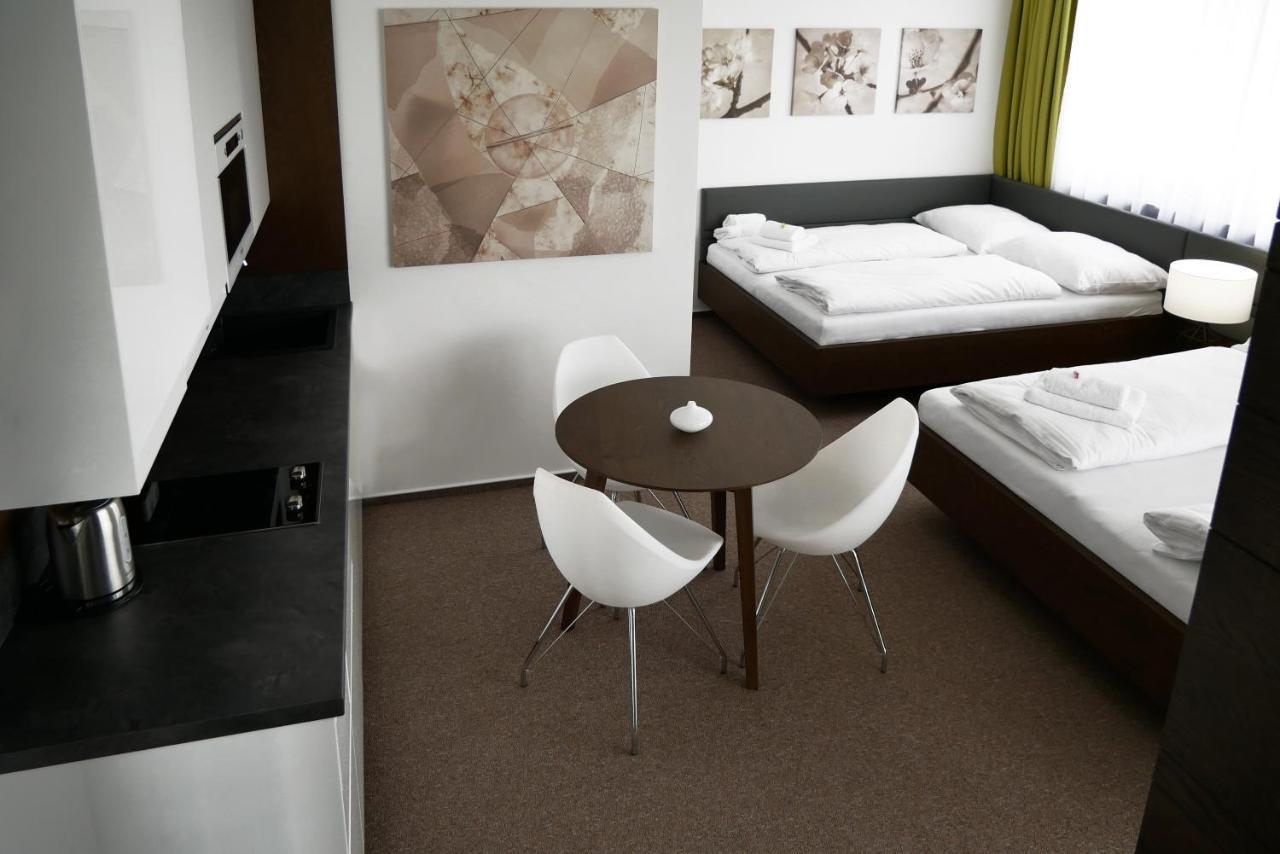 Hotel Harmony Medical & Wellness-Free Parking, 1,8Km From The Center Kroměříž Dış mekan fotoğraf