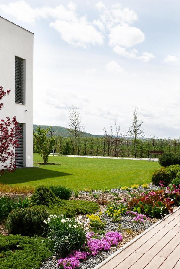 Hotel Harmony Medical & Wellness-Free Parking, 1,8Km From The Center Kroměříž Dış mekan fotoğraf